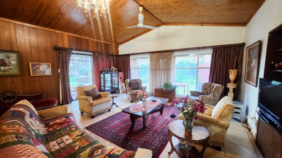 4 Bedroom Property for Sale in Wilkoppies North West